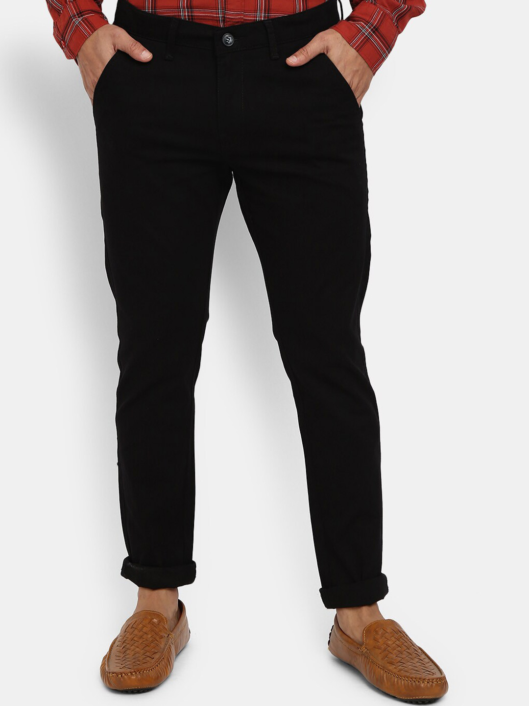 

V-Mart Men Black Classic Chinos Trousers