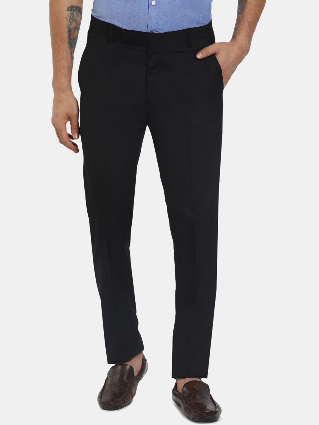 

V-Mart Men Black Classic Slim Fit Trousers