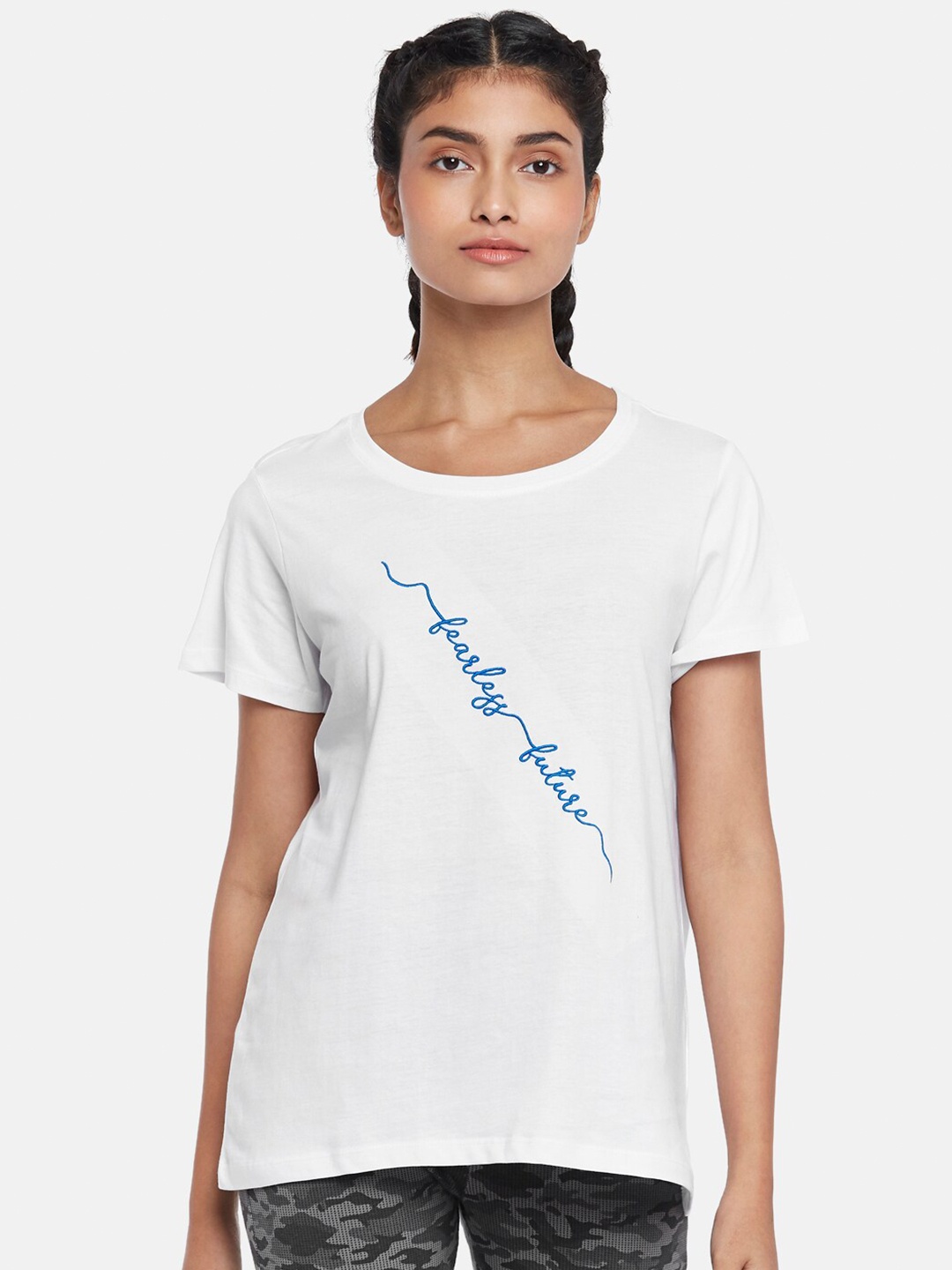 

Ajile by Pantaloons Women White Typography Printed Cotton T-shirt
