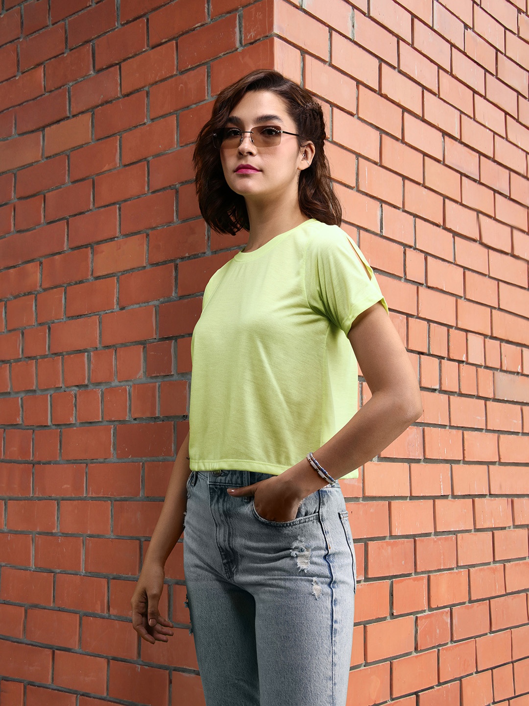 

DressBerry Slit Sleeves Regular Top, Green