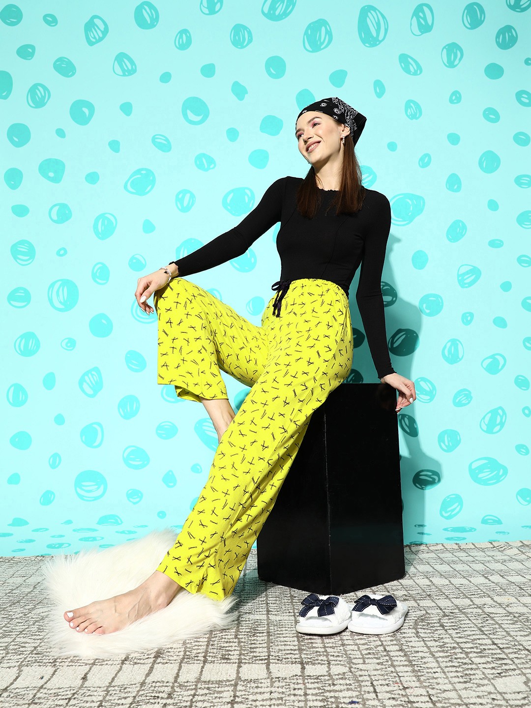 

DressBerry Women Conversational Print Lounge Pants, Yellow