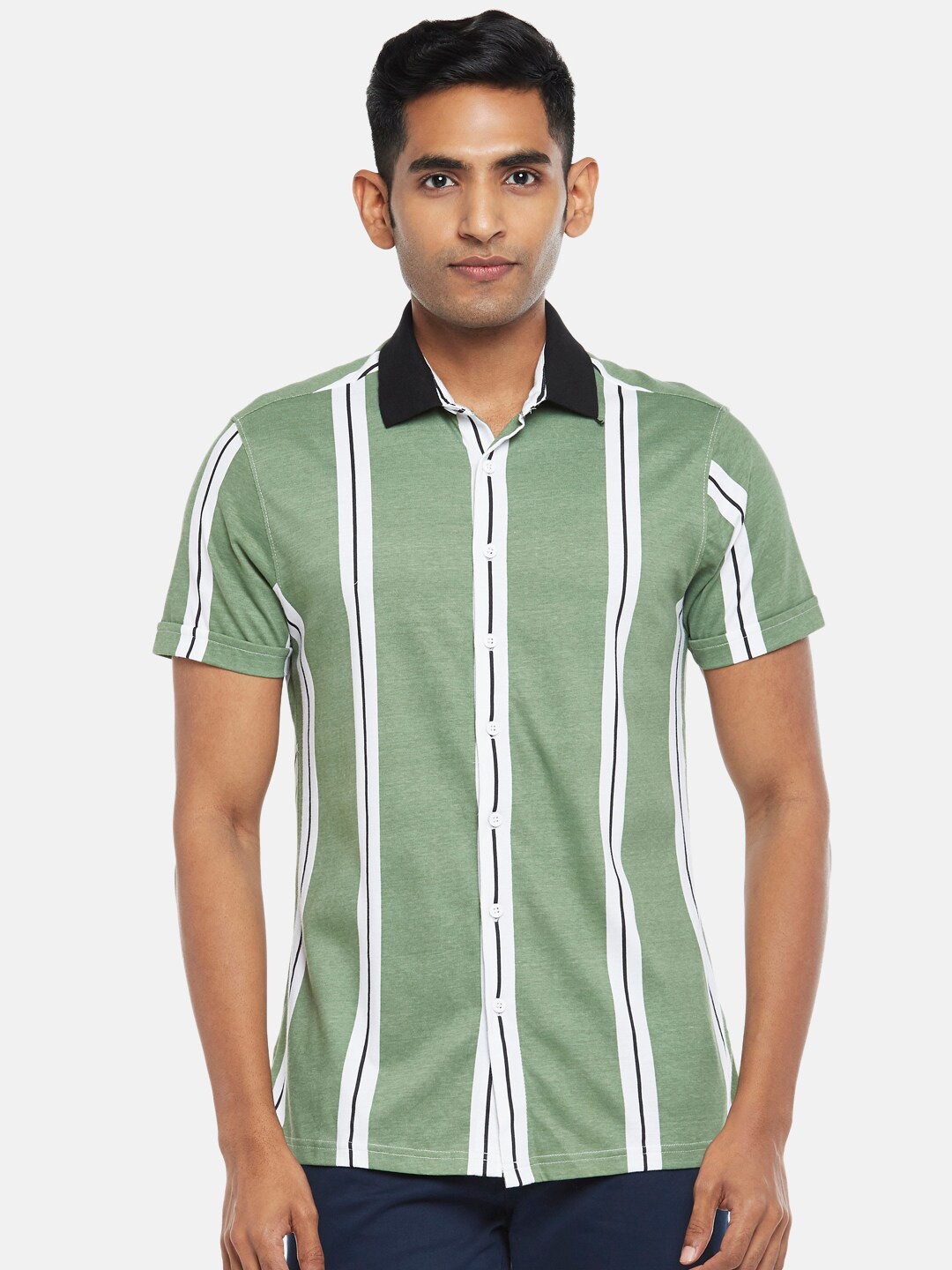 

Urban Ranger by pantaloons Men Green Striped Casual Shirt