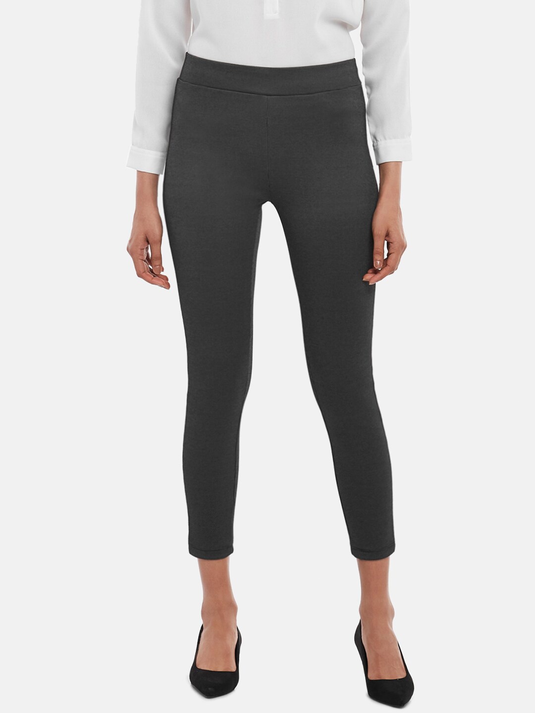 

Annabelle by Pantaloons Women Charcoal Grey Checked Skinny-Fit Treggings