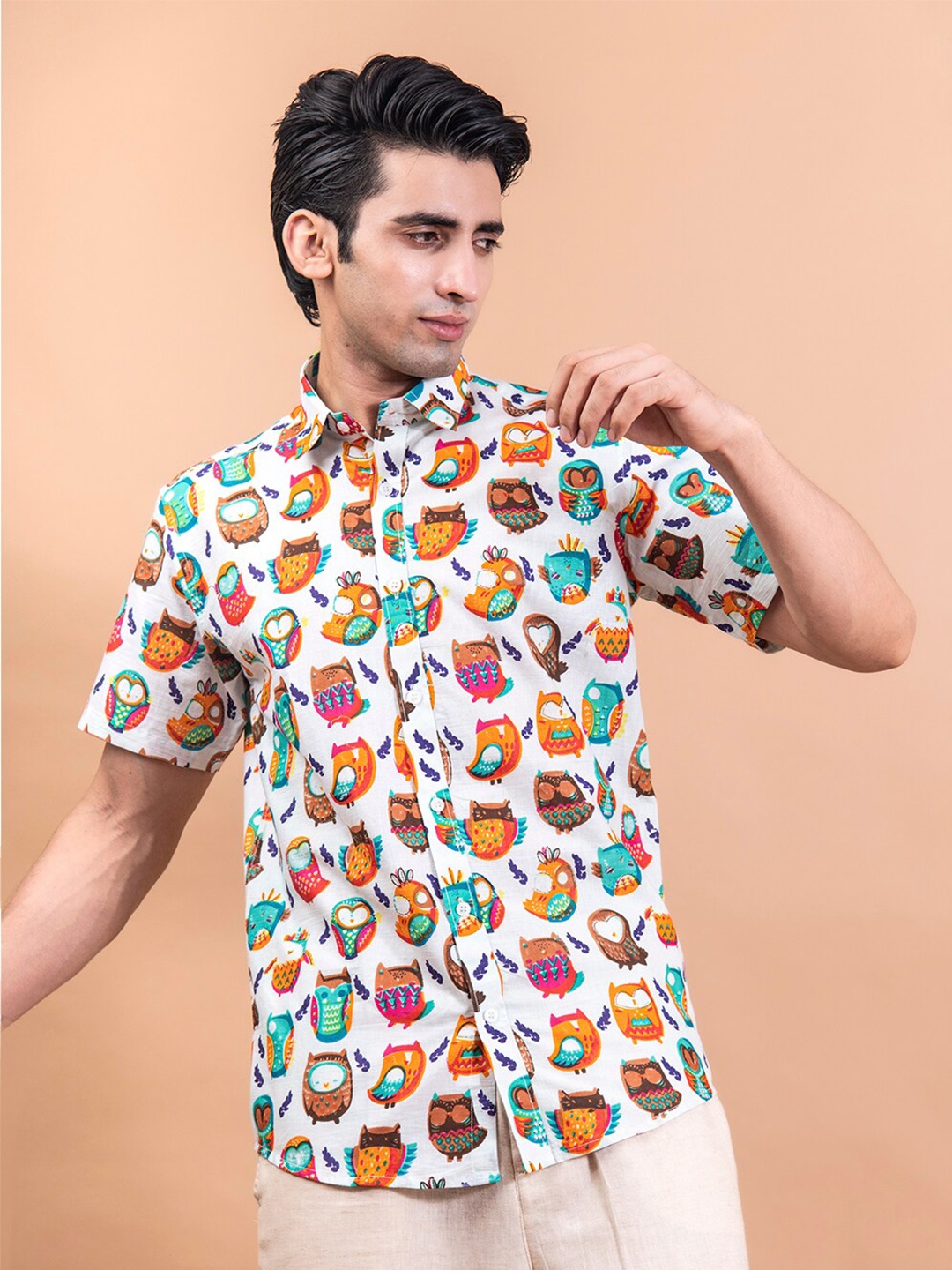 

Tistabene Men White Owl Printed Casual Shirt