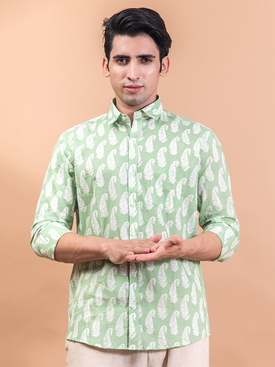 

Tistabene Men Green Printed Cotton Full Sleeves Casual Shirt