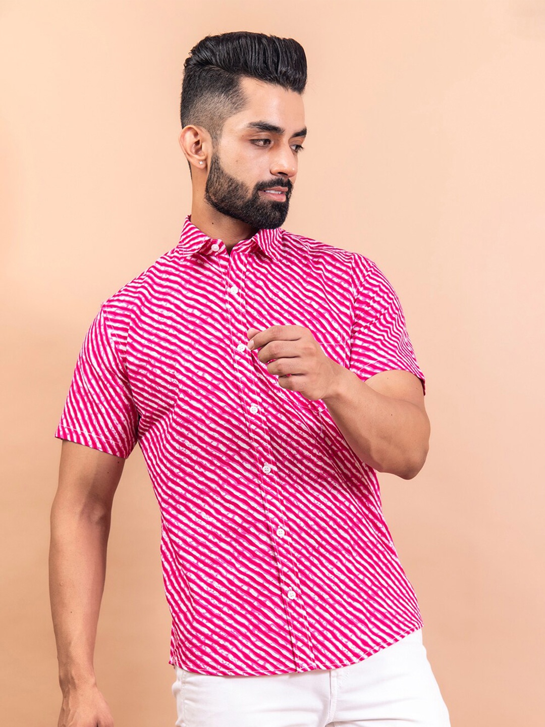 

Tistabene Men Pink Stripes Printed Casual Shirt