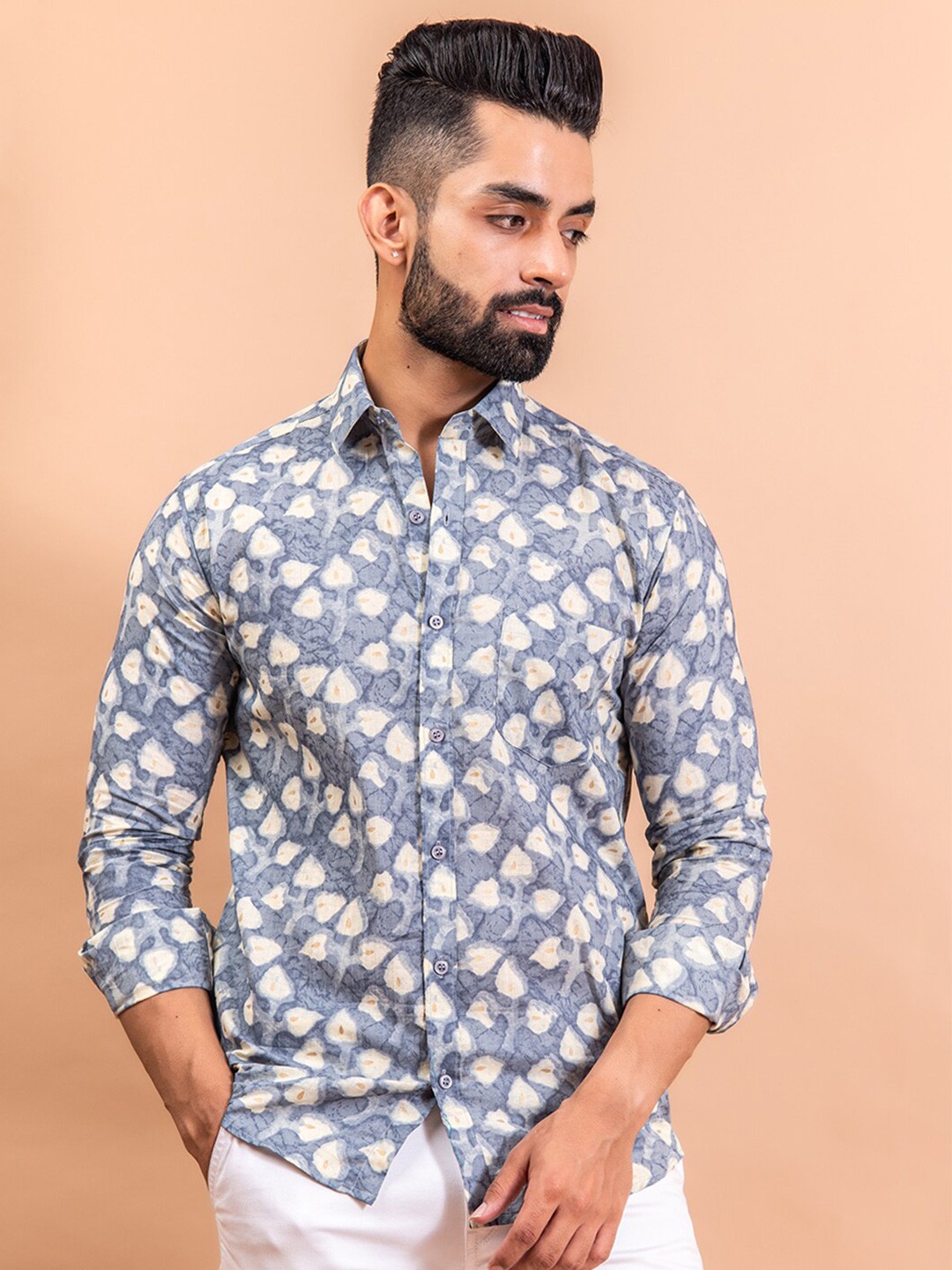 

Tistabene Men Grey Floral Printed Casual Shirt