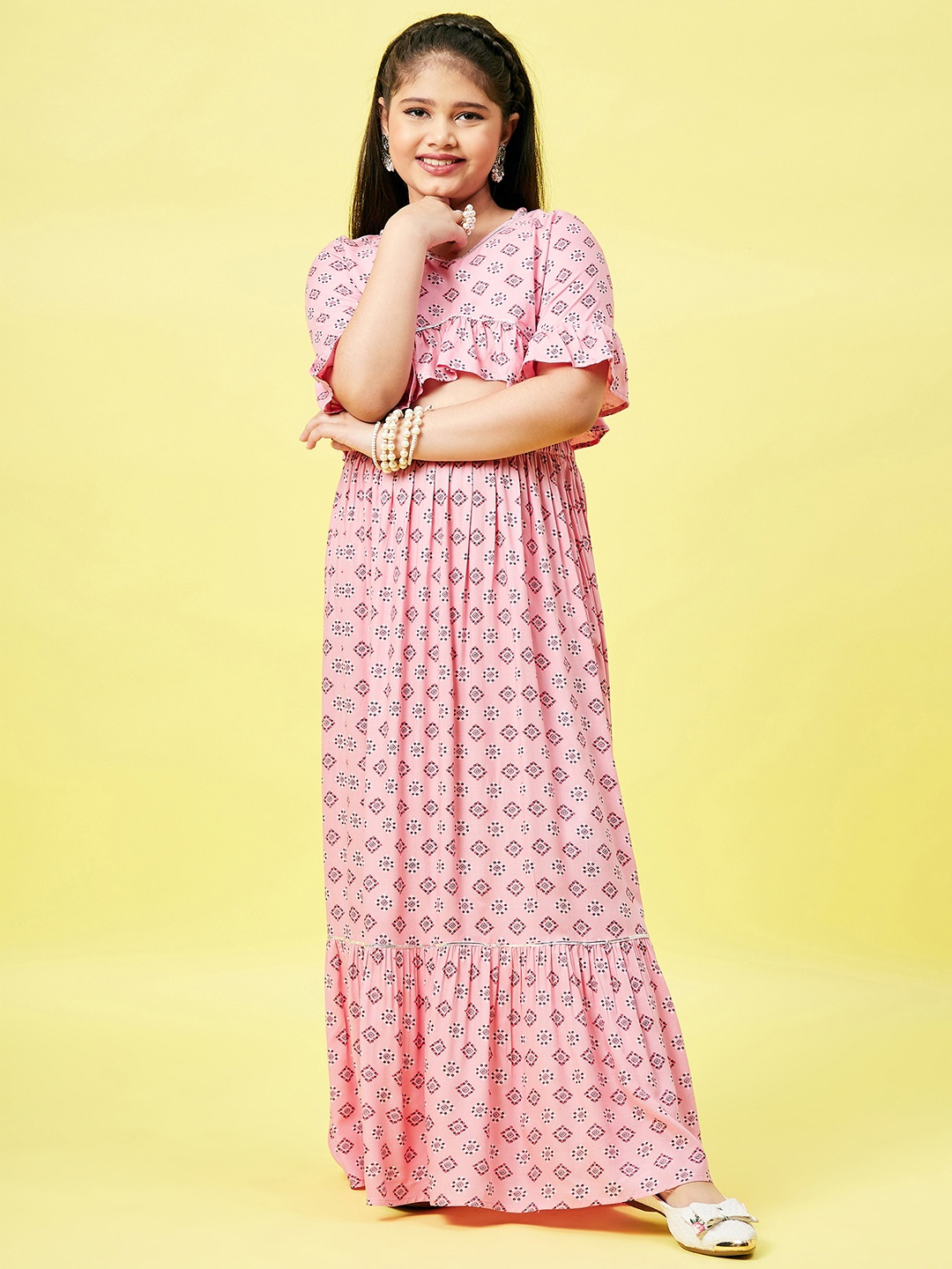 

Stylo Bug Girls Pink & Purple Printed Layered Ready to Wear Pure Cotton Lehenga & Blouse