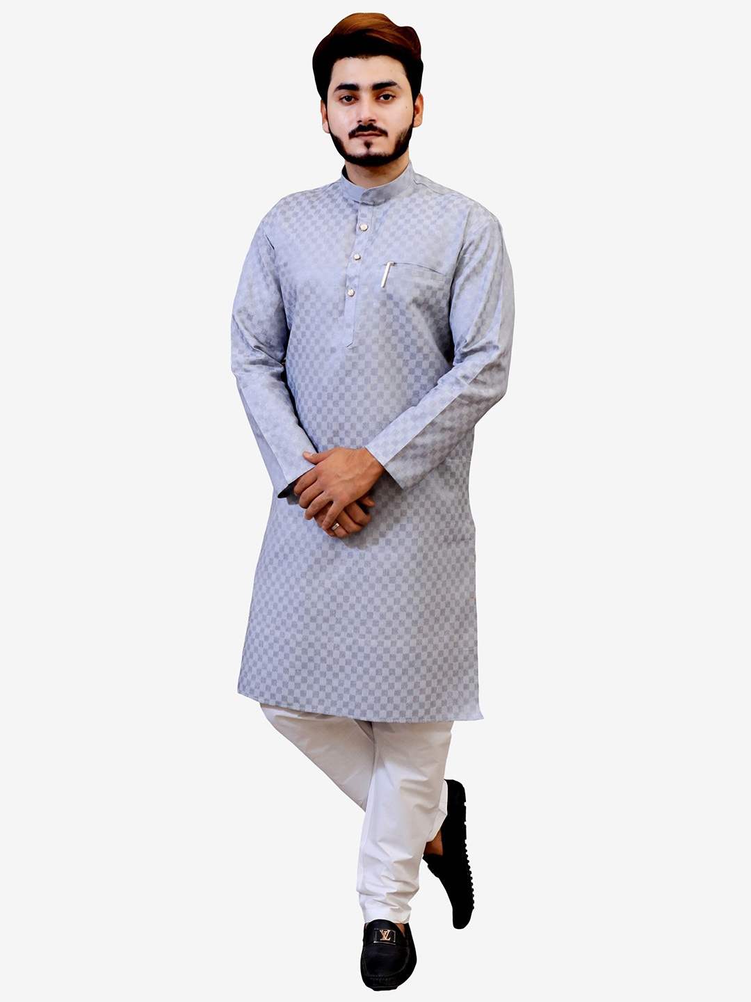 

Tibra Collection Men Grey Pure Cotton Kurta with Pyjamas