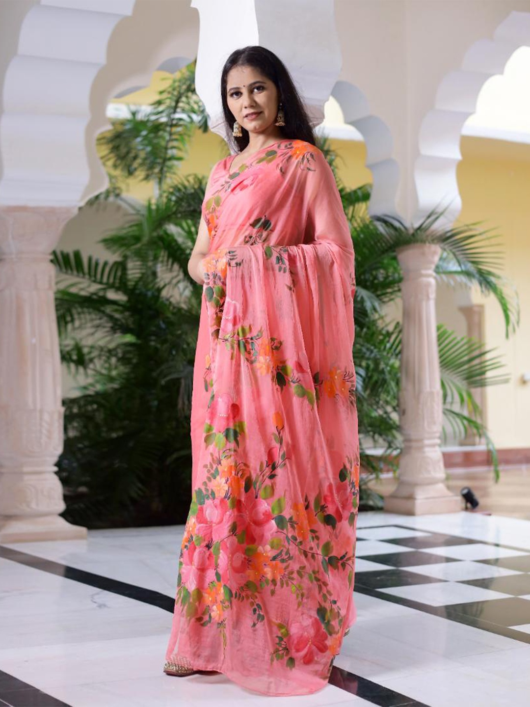 

Baisacrafts Peach-Coloured & Green Floral Handpainted Pure Chiffon Saree