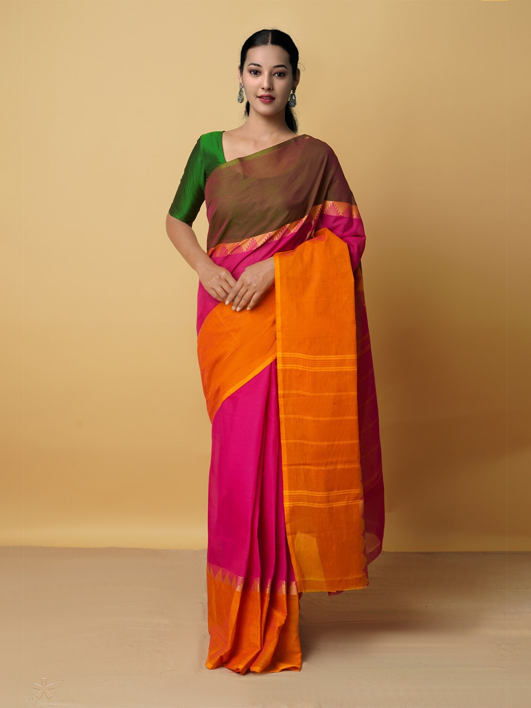 

Unnati Silks Brown & Pink Colourblocked Zari Pure Cotton Kanjeevaram Saree