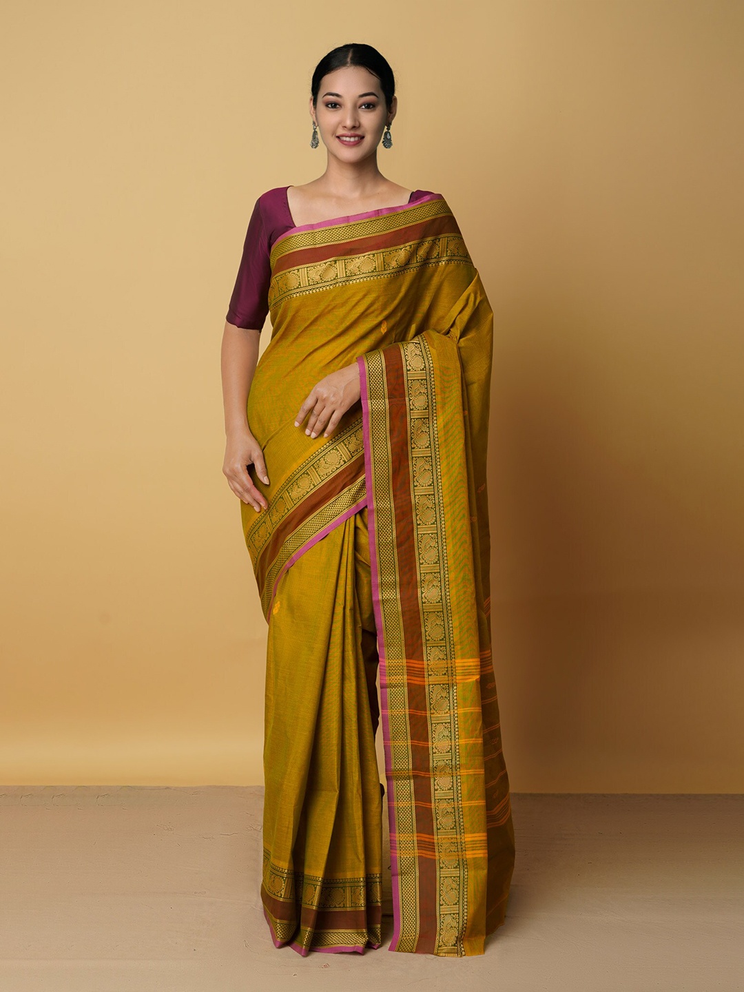 

Unnati Silks Gold-Toned Woven Design Zari Pure Cotton Chettinad Saree