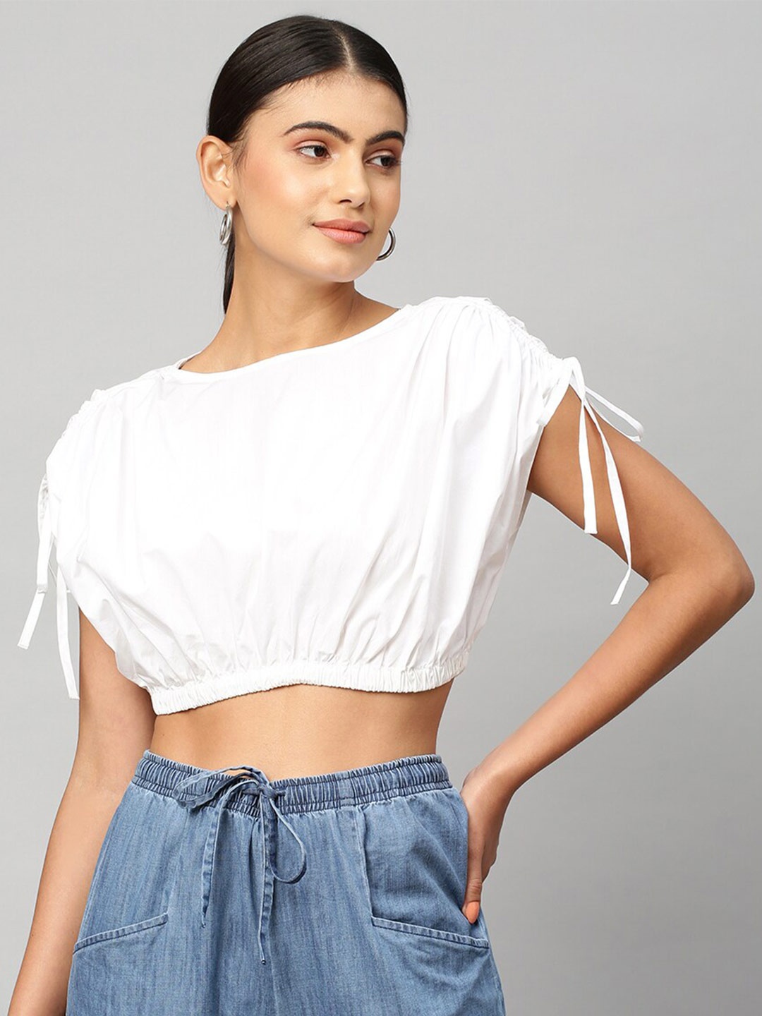 

Chemistry Women White Pure Cotton Crop Top