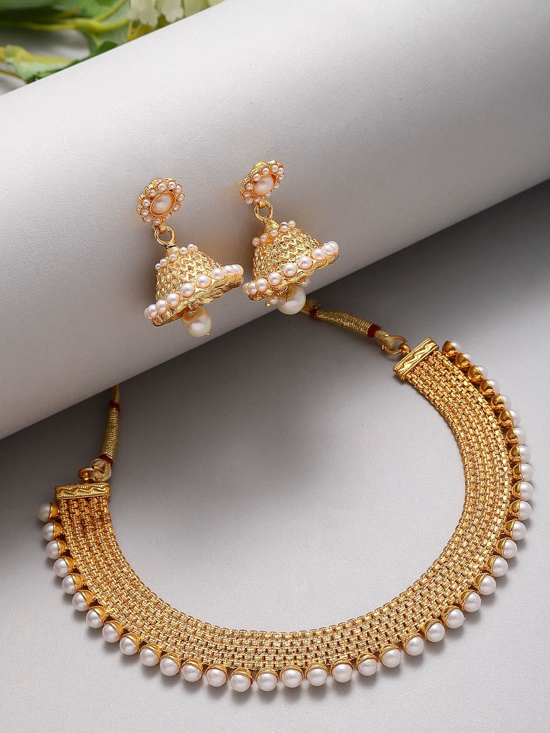 

ZENEME Women Gold-Plated White Stone Studded & Pearls Beaded Jewellery Set