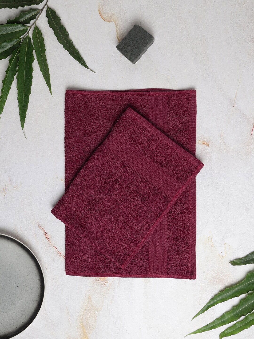 

SPACES Set Of 2 Maroon Solid 400 GSM Cotton Hand Towels