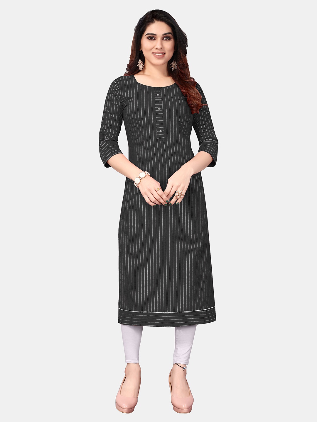 

APPLIX STYLE Women Black Striped Kurta