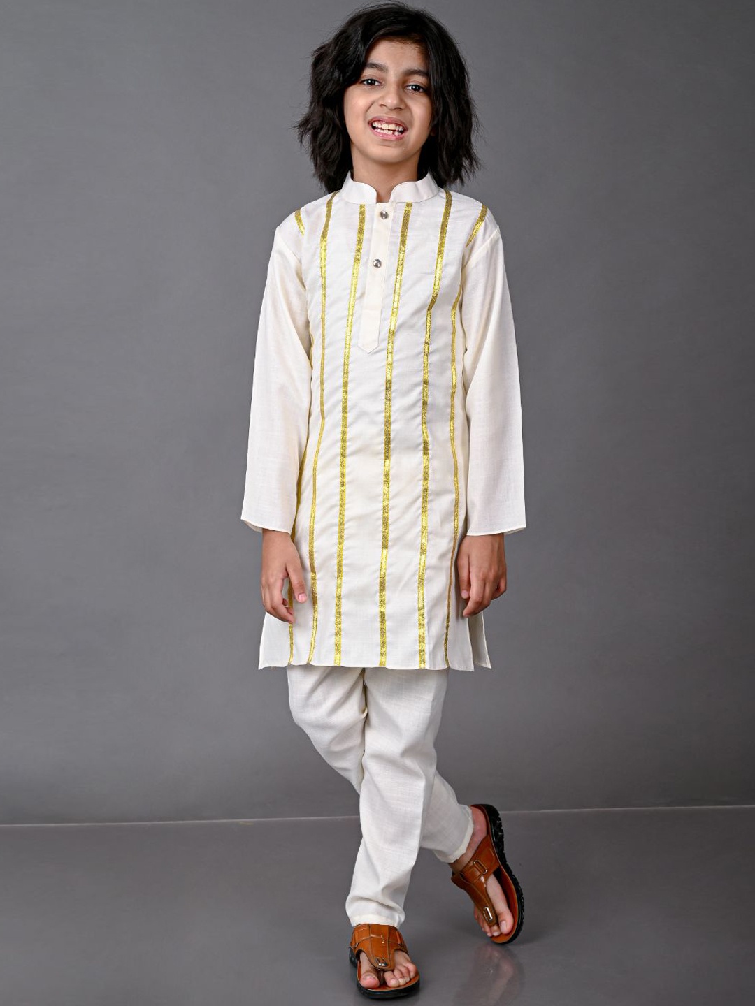 

VESHAM Boys Beige Striped Kurti with Trousers