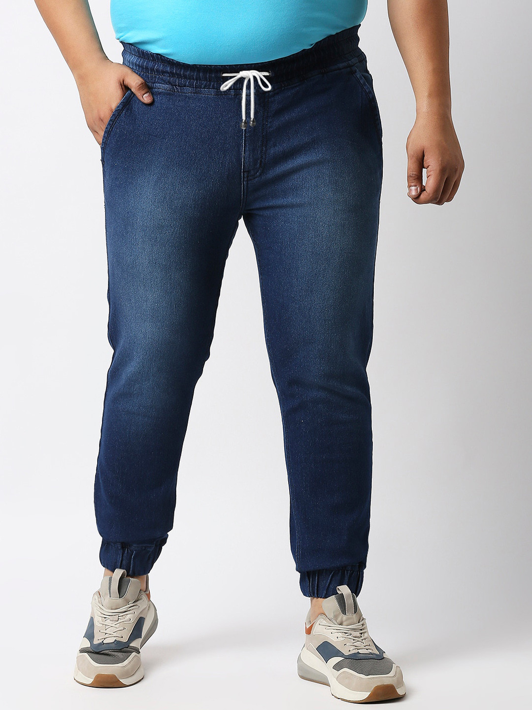 

Freeform by High Star Men Plus Size Jogger Fit Light Fade Jeans, Blue