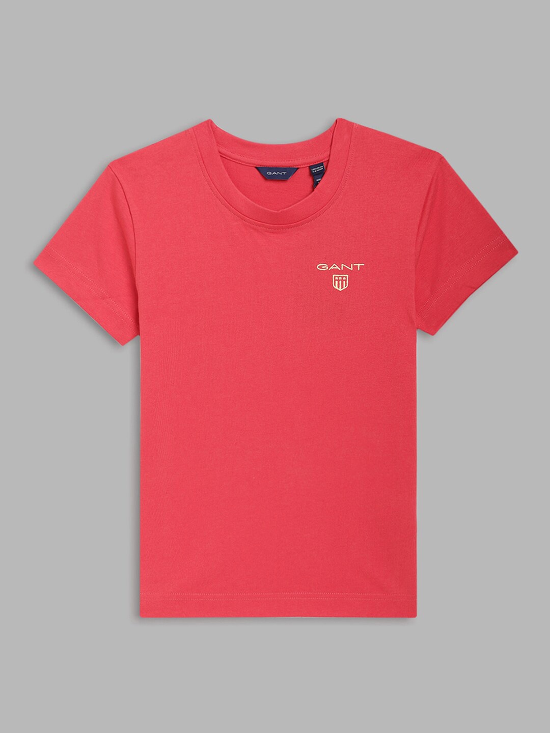 

GANT Boys Red Solid T-shirt