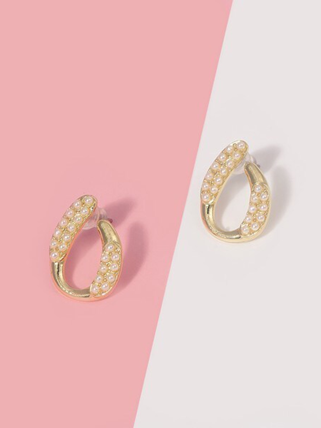 

BELLEZIYA Women Gold-Toned Contemporary Studs Earrings