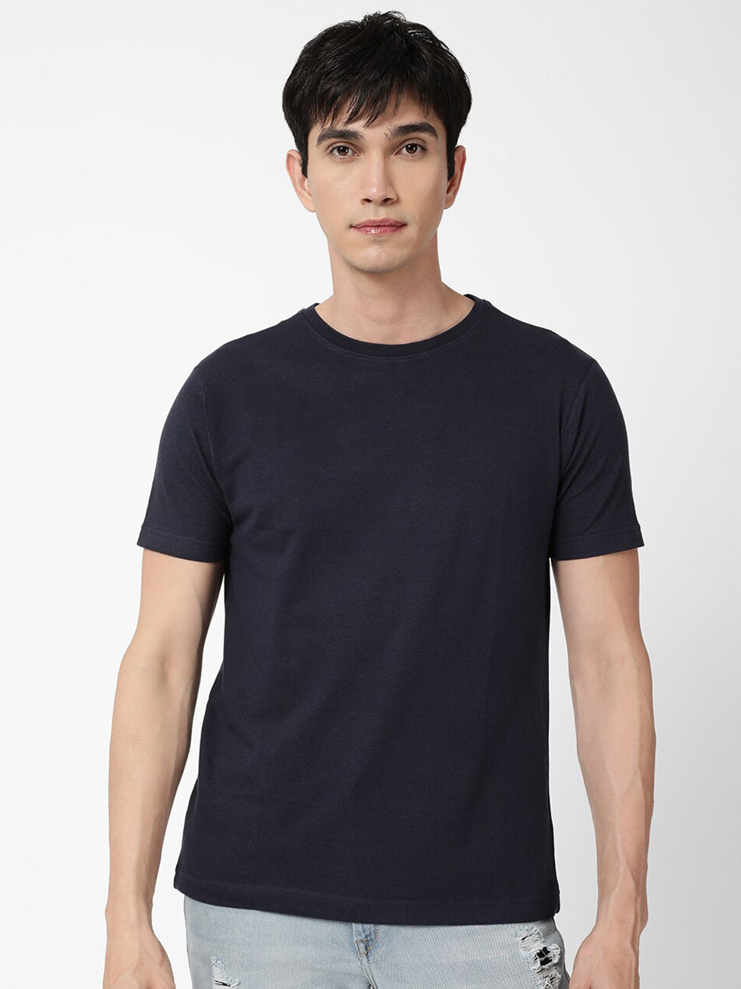 

VASTRADO Men Navy Blue Solid Cotton T-shirt