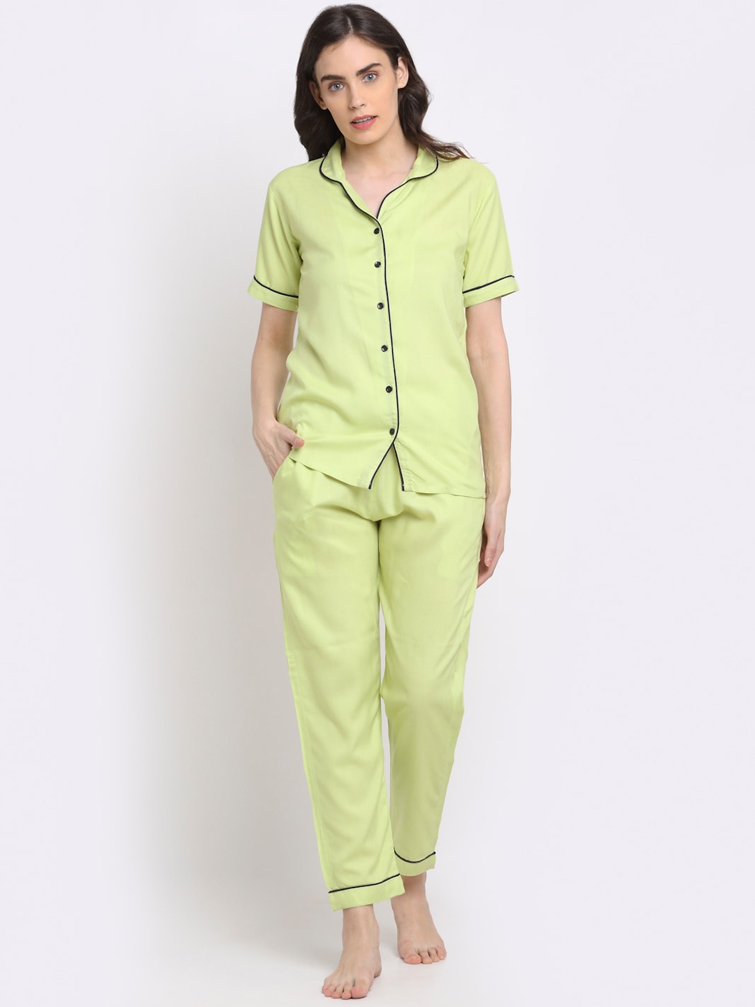

NEUDIS Women Mint Green & Black Night suit