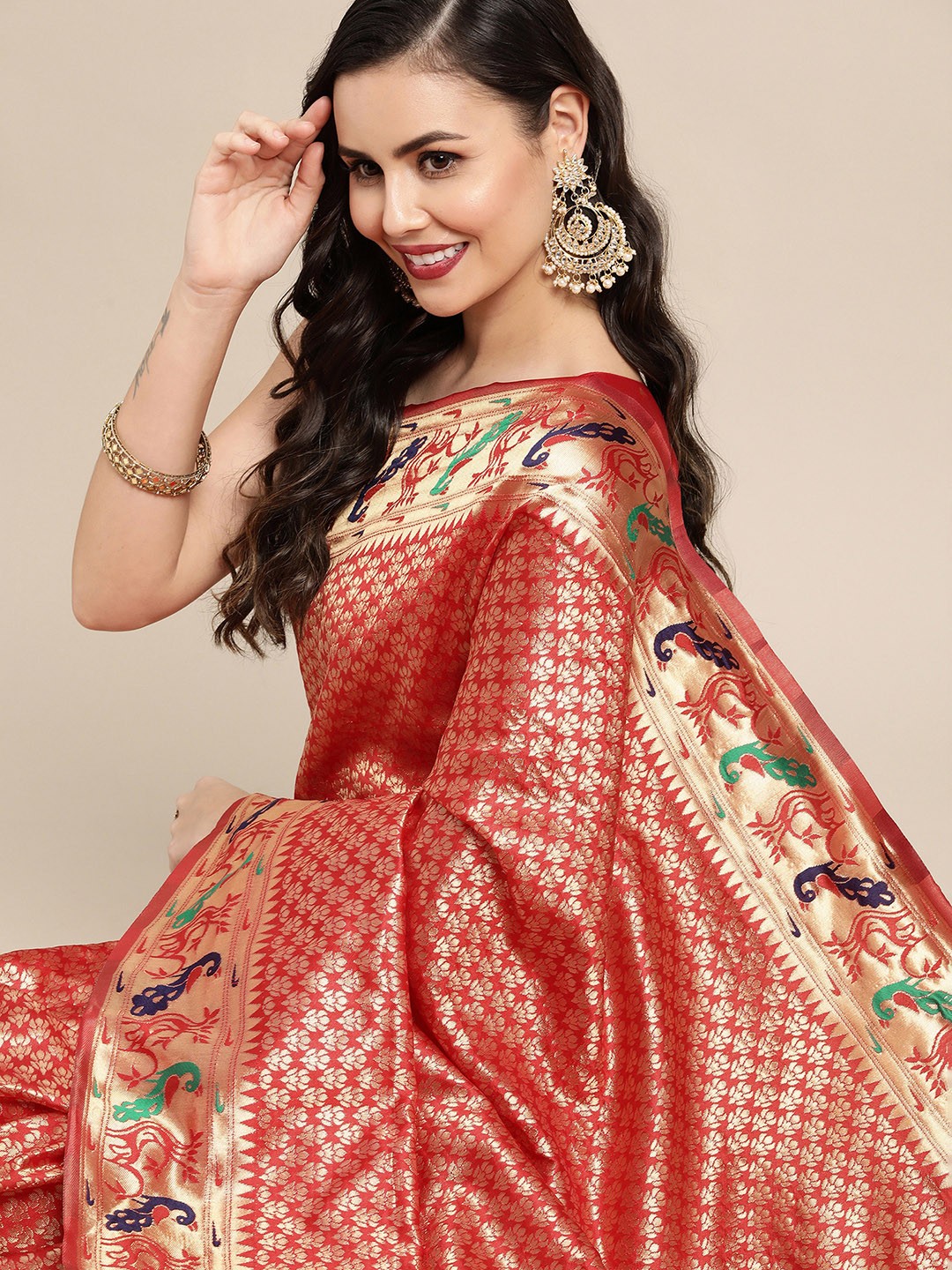 

Saree mall Red & Gold-Toned Woven Design Zari Silk Blend Paithani Sarees