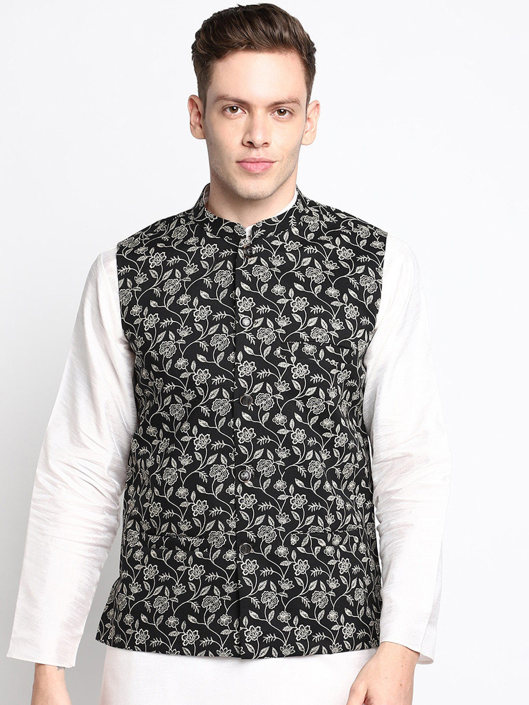

DEVOILER Men Black Kurta with Pyjamas and Nehru jacket set
