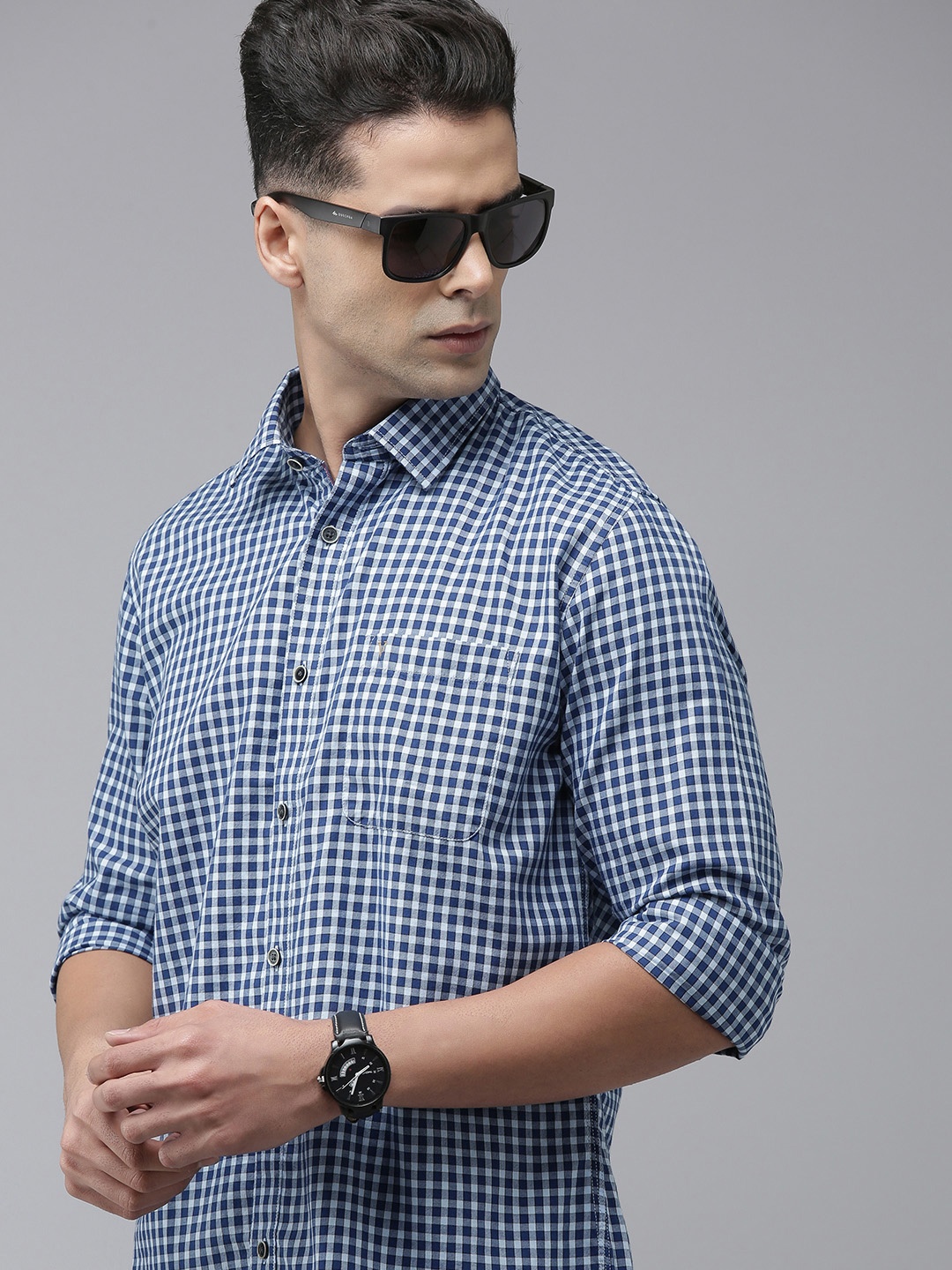 

Van Heusen Sport Men Blue Slim Fit Micro Checks Checked Casual Shirt