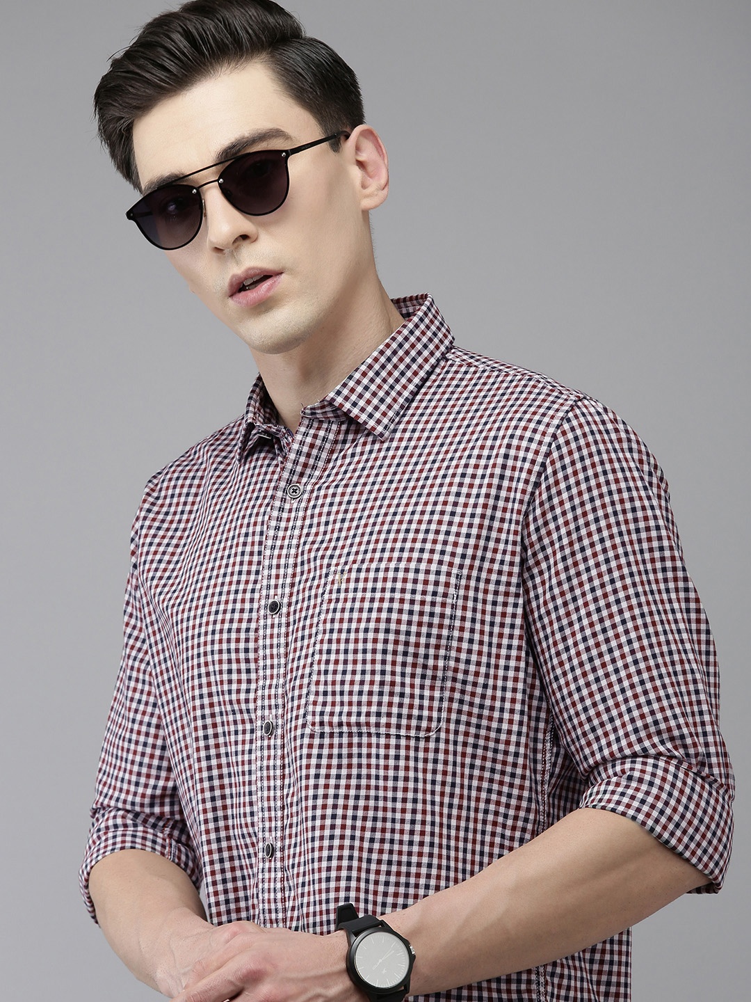 

Van Heusen Sport Men Slim Fit Checked Pure Cotton Casual Shirt, Maroon