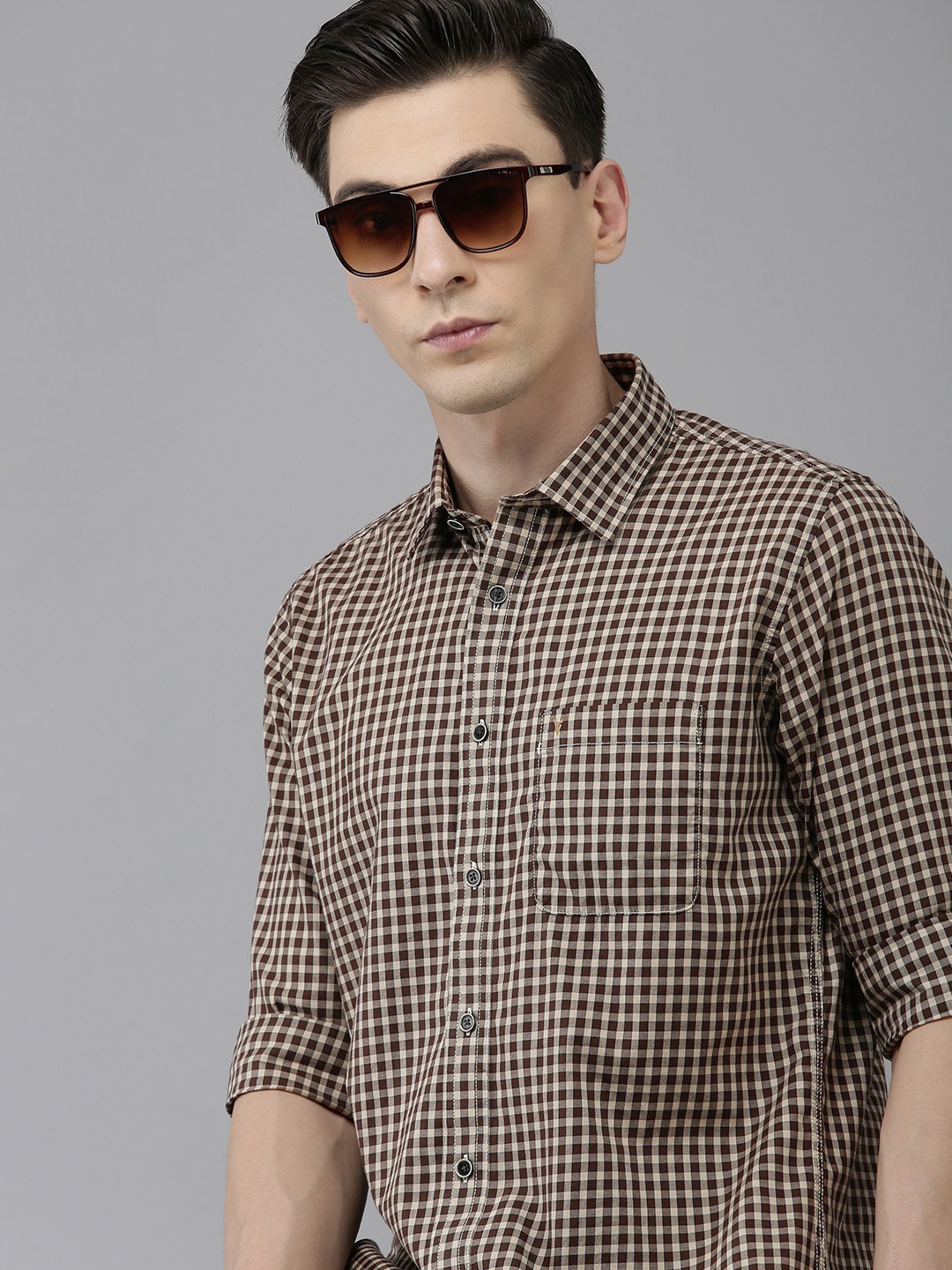 

Van Heusen Sport Men Slim Fit Micro Checked Pure Cotton Casual Shirt, Brown