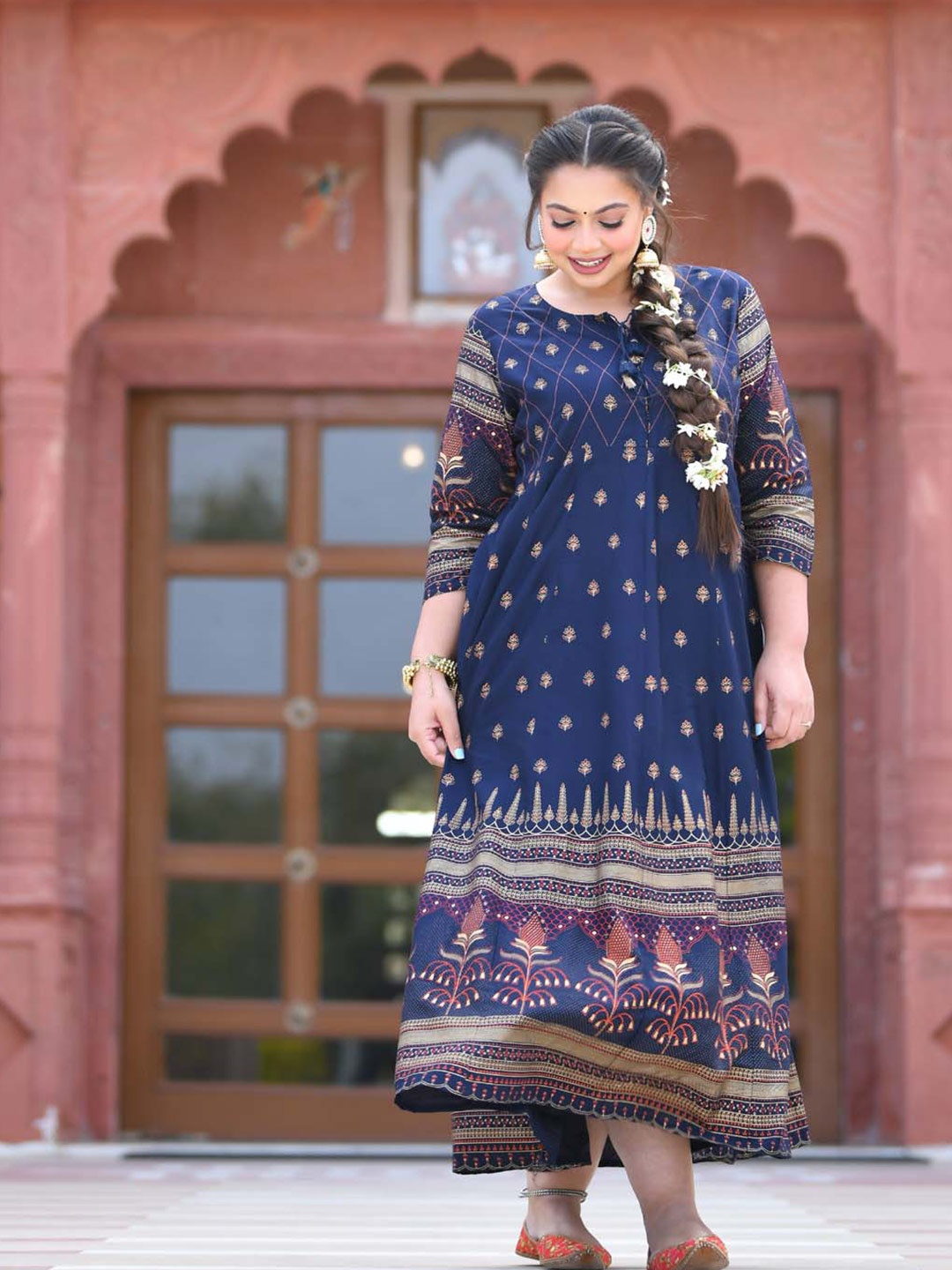 

KAAJH Women Navy Blue Ethnic Motifs Ethnic Maxi Dress