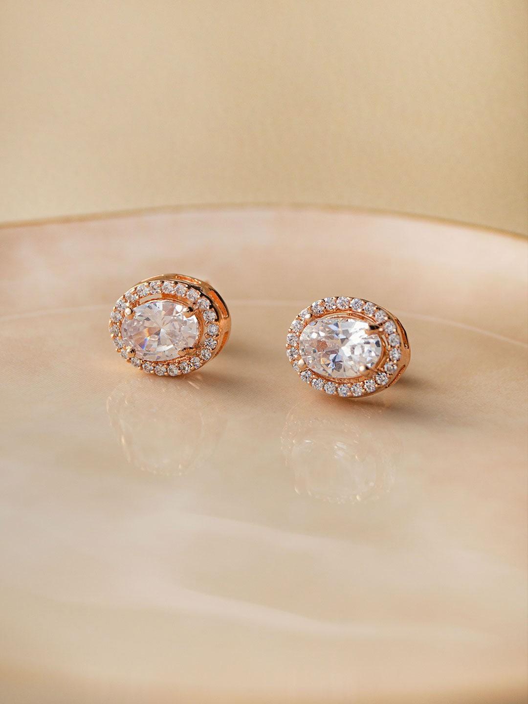 

MANNASH Rose Oval Studs Earrings