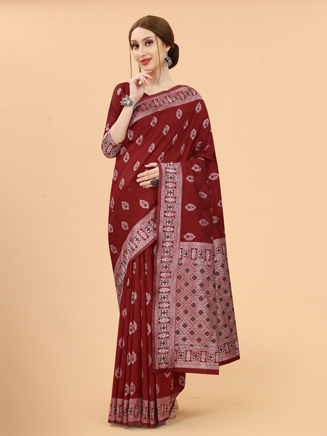 

SATYAM WEAVES Maroon Woven Design Zari Silk Cotton Banarasi Saree