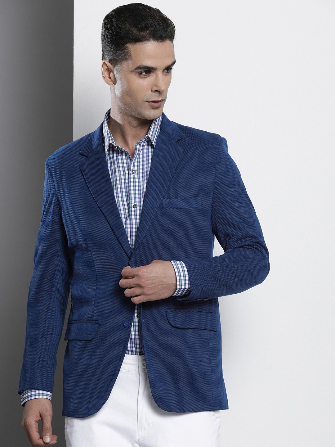 

The Indian Garage Co Men Solid Single-Breasted SlimFit Blazer, Blue