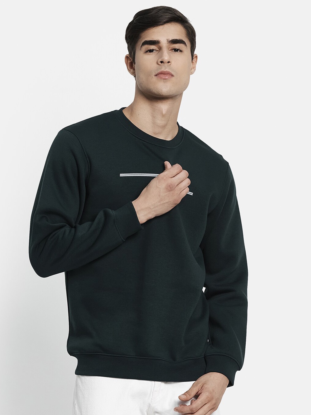 

Octave Men Green Solid Sweatshirt