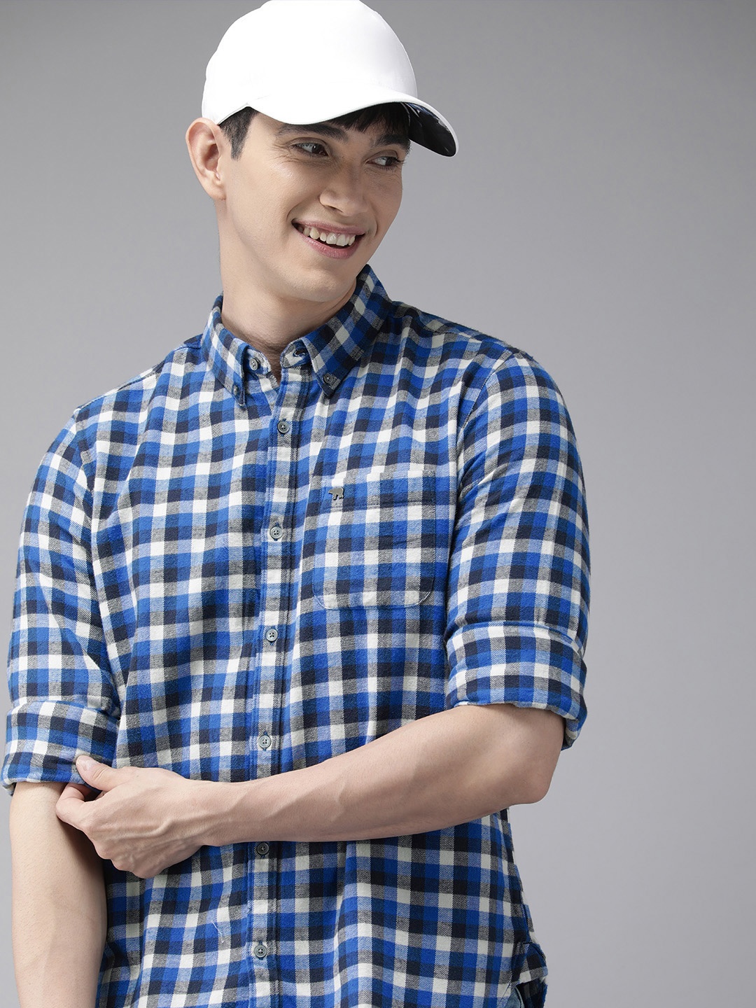 

THE BEAR HOUSE Men Blue & White Slim Fit Tartan Checked Cotton Casual Shirt