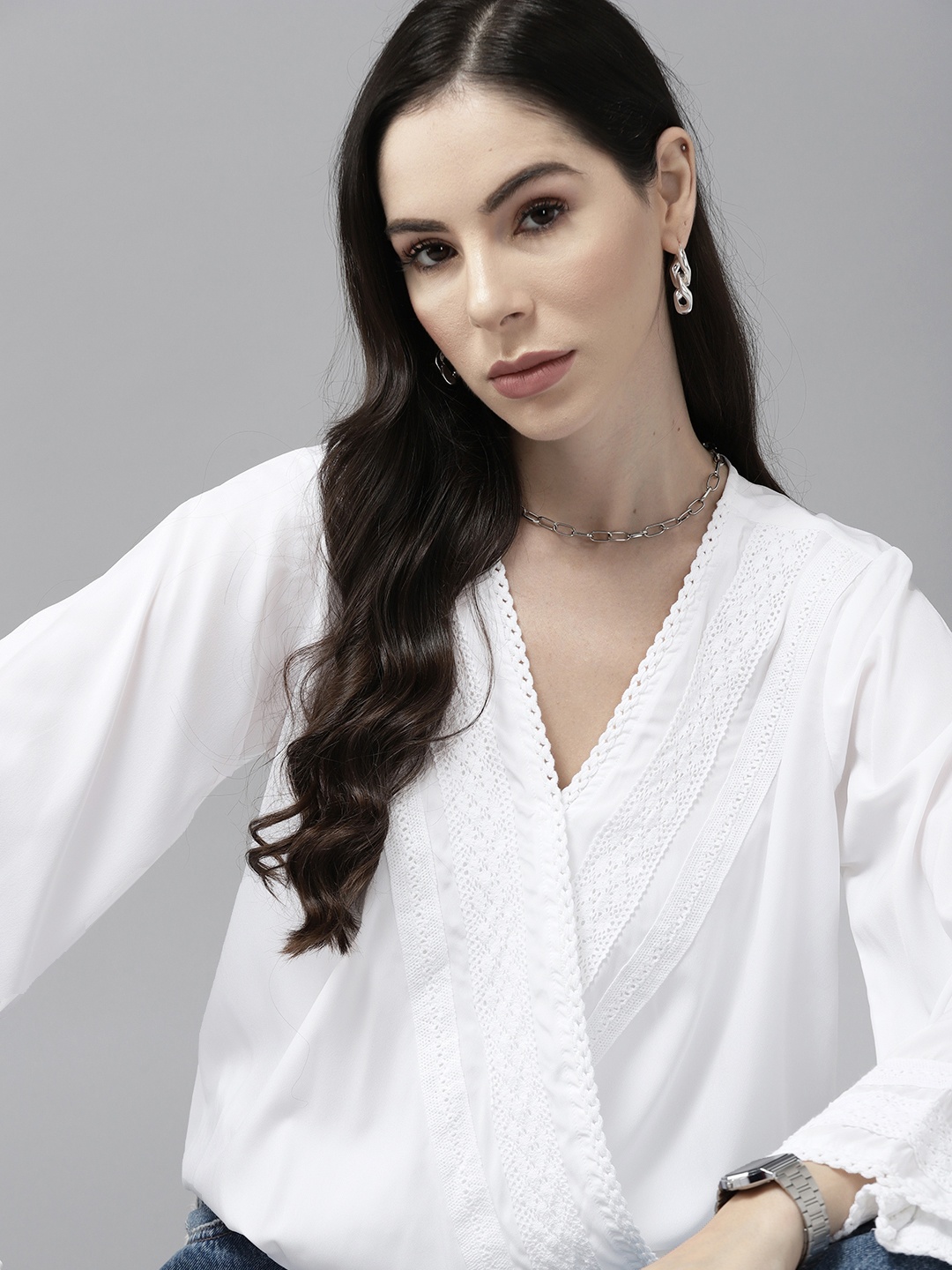 

Roadster White V-Neck Blouson Top