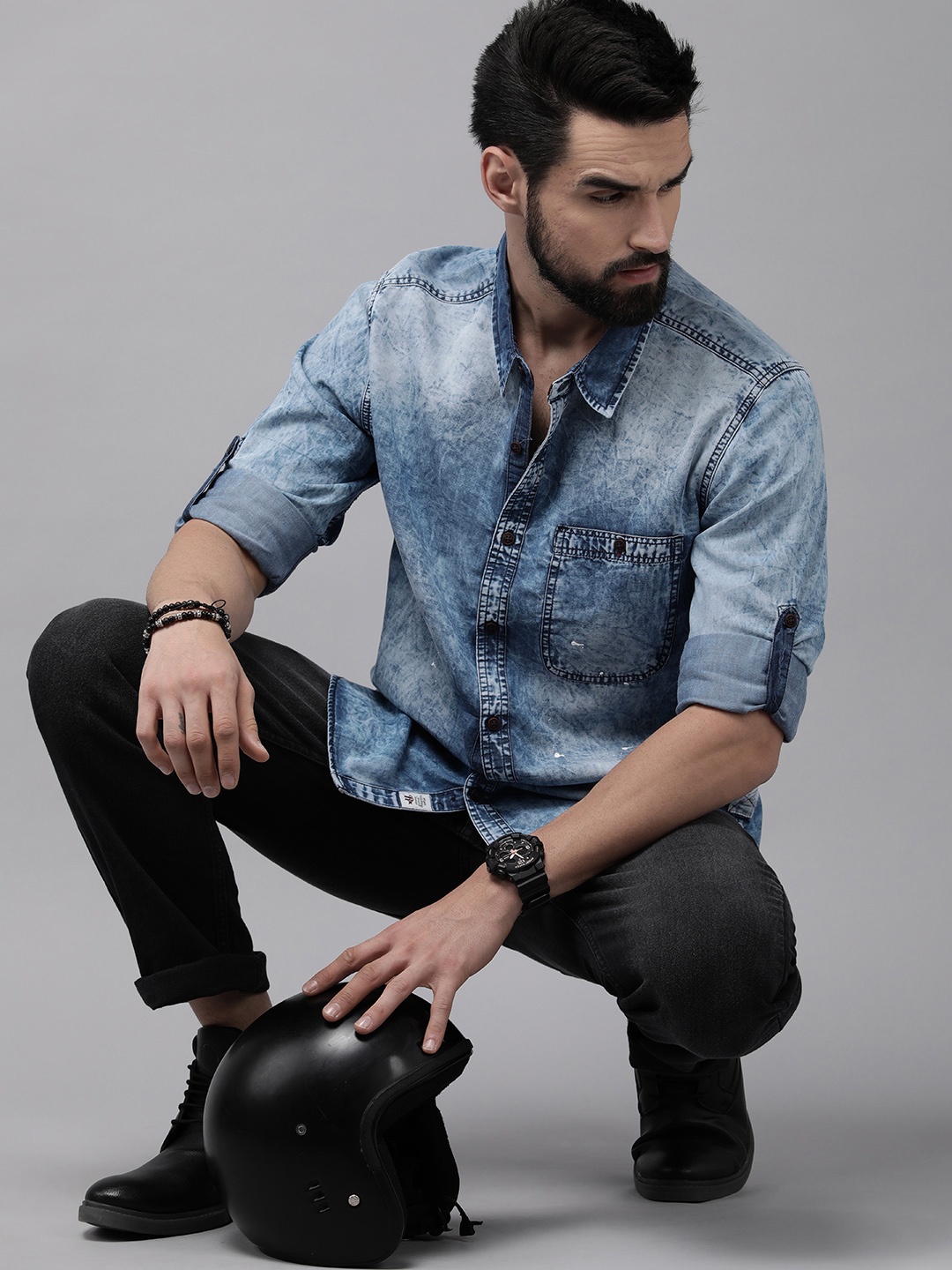 

Roadster Men Blue Standard Faded Casual Denim Shirt