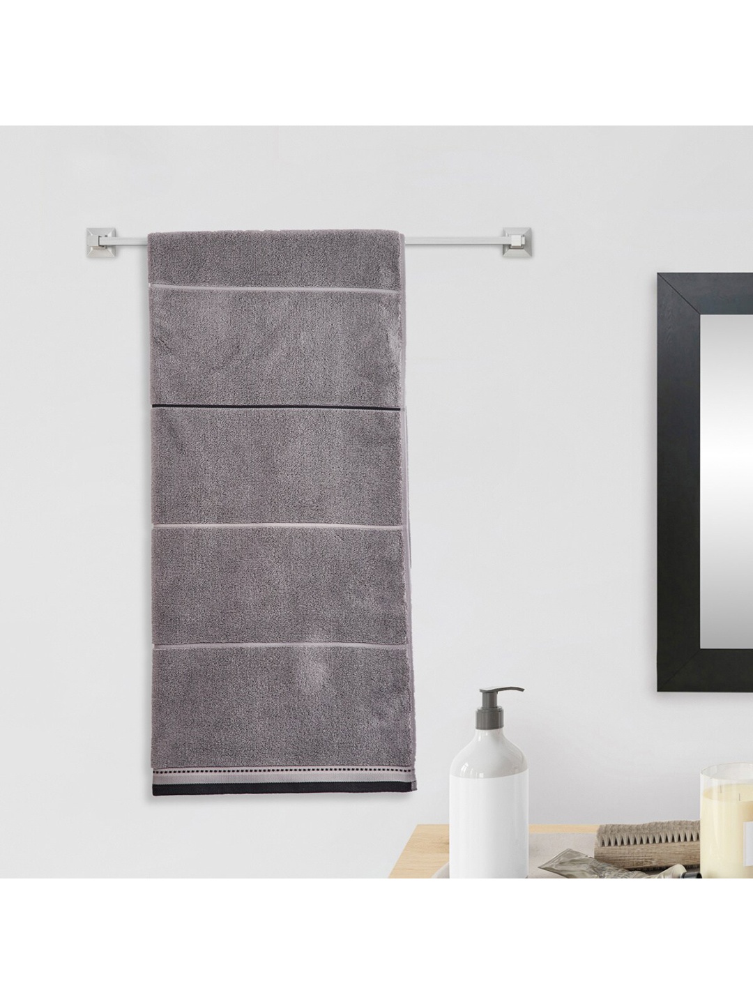 

Home Centre Grey Striped Cotton 380 Gsm Bath Towel
