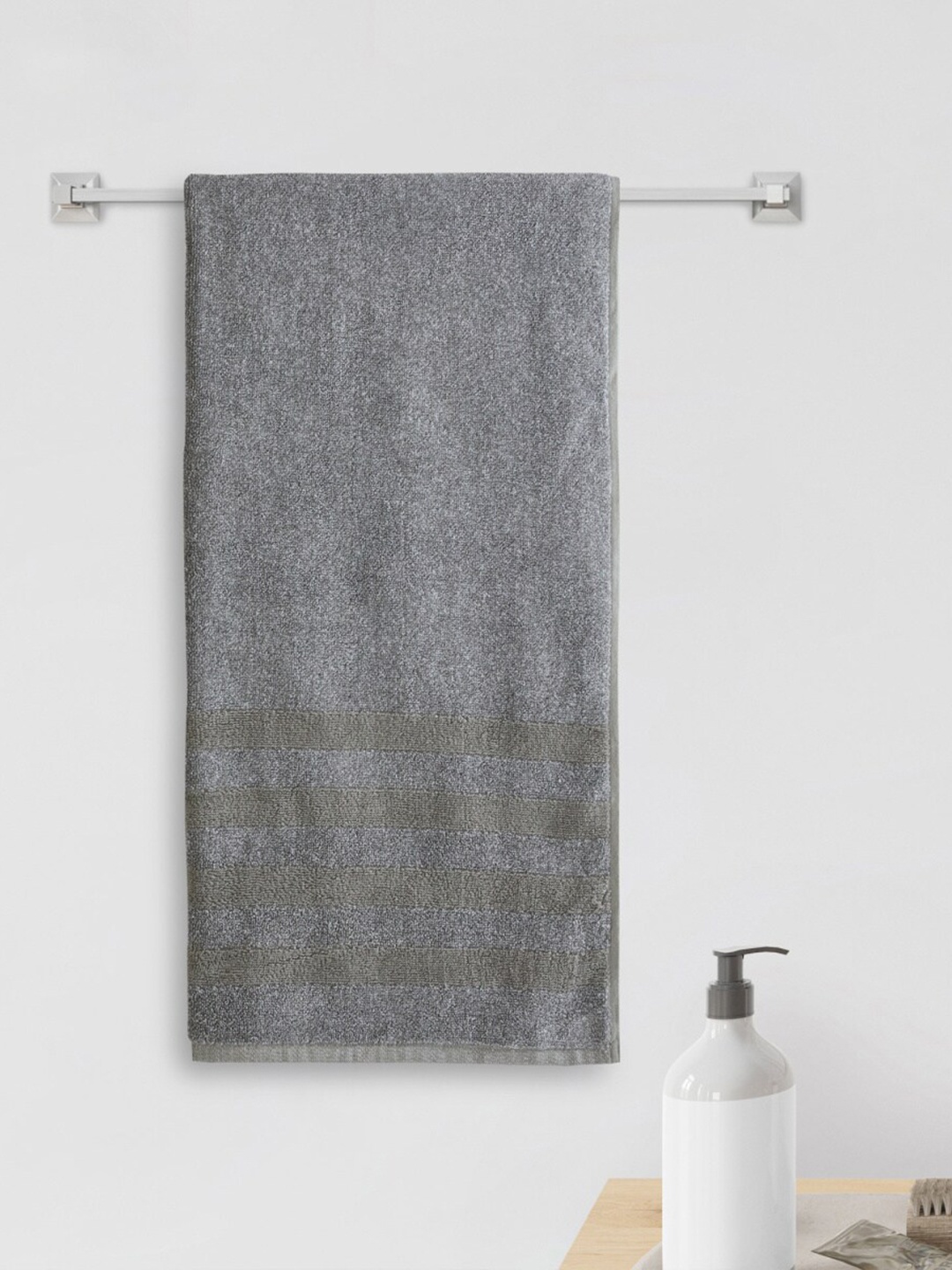 

Home Centre Unisex Grey Striped 380 GSM Cotton Bath Towel