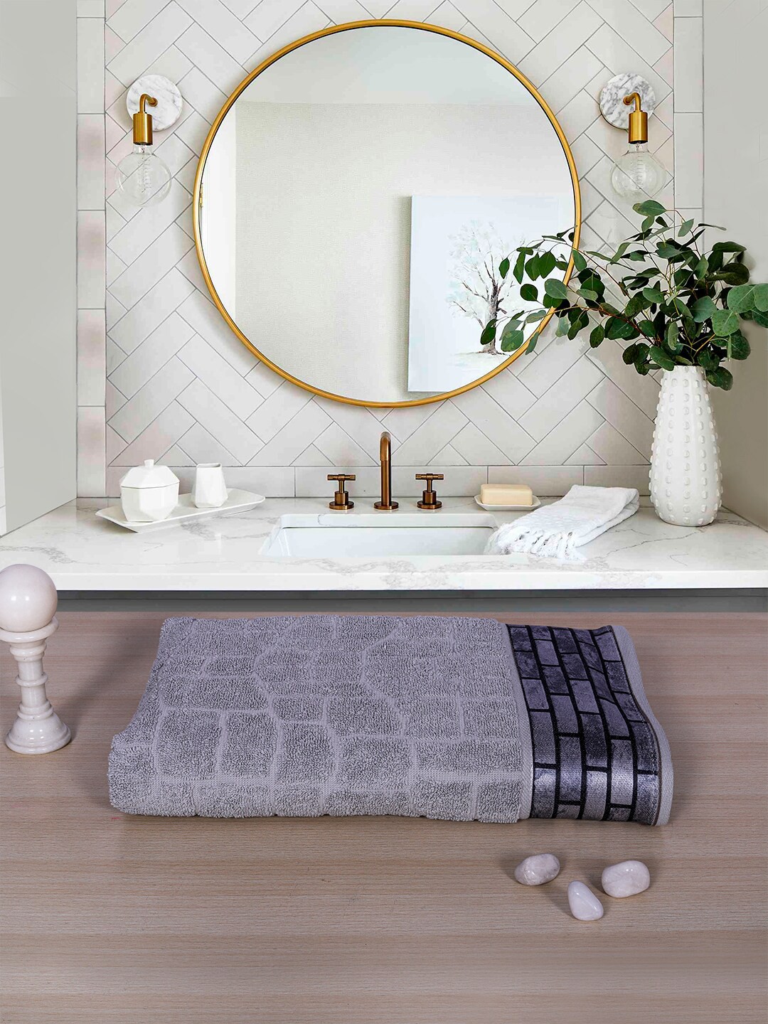

RANGOLI Grey Solid 600GSM Pure Cotton Bath Towel