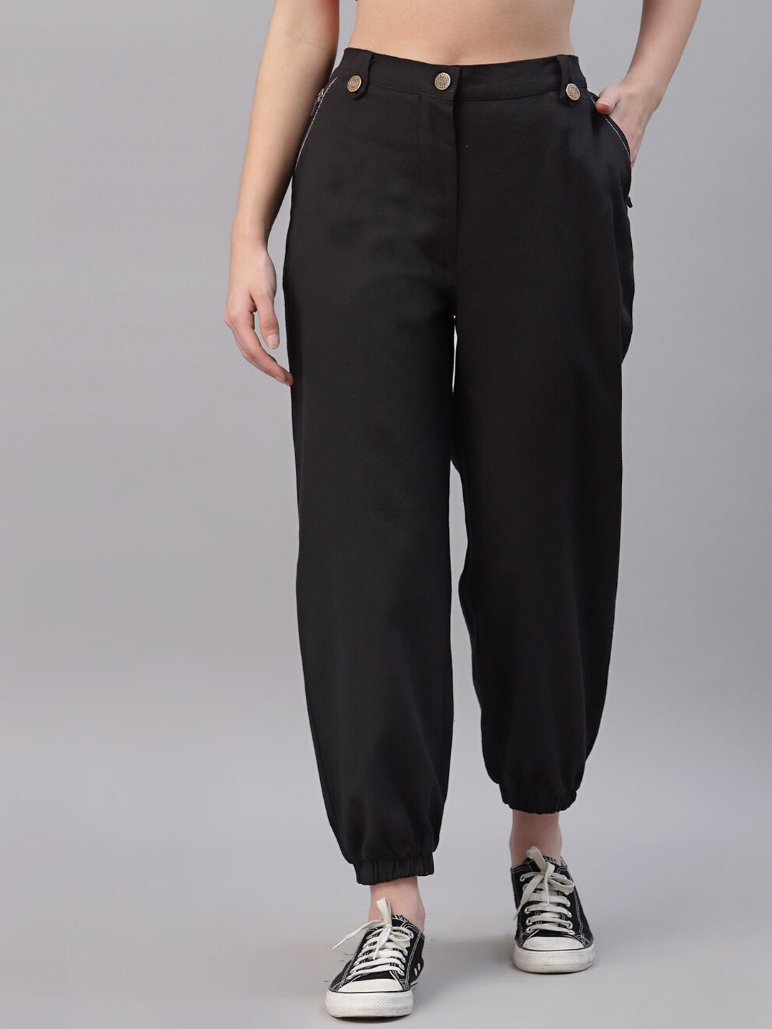 

NEUDIS Women Black Relaxed Joggers Trousers