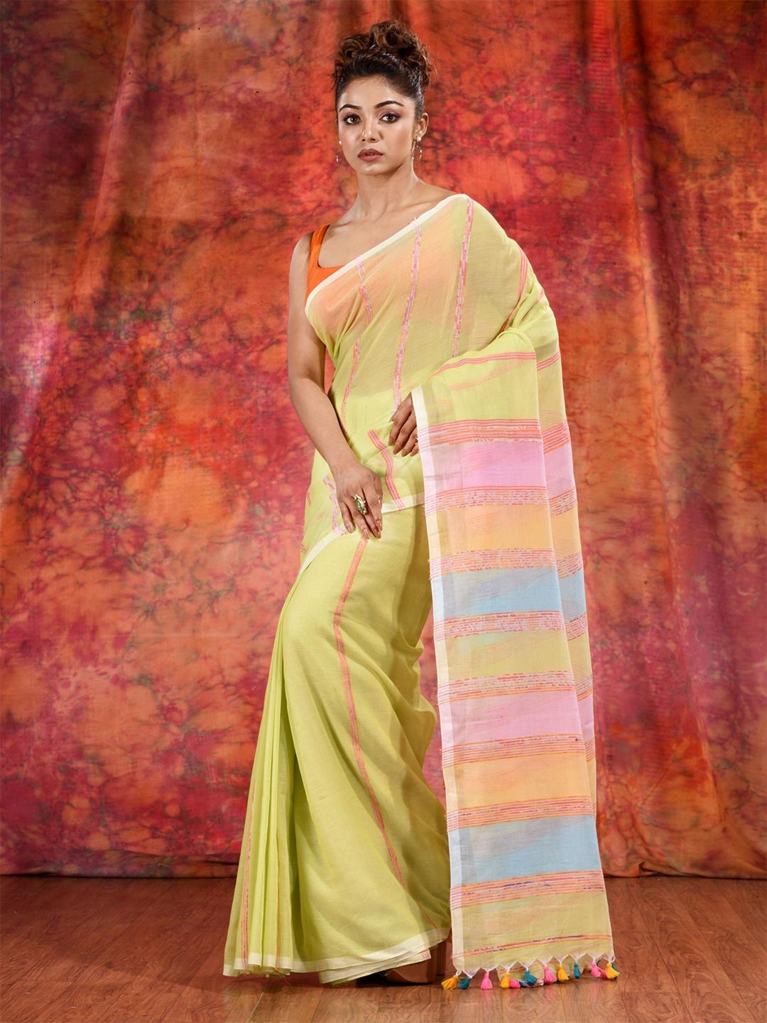 

Charukriti Women Lime Yellow & Pink Pure Cotton Saree