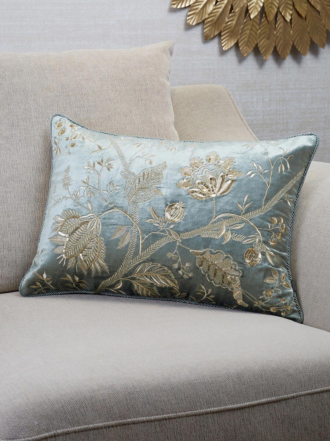 

HomeTown Green & Gold-Toned Velvet Embroidered Rectangle Cushion Cover of 35x50 Cm