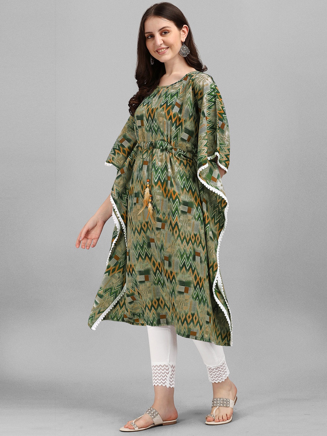 

Youthnic Women Green Printed Flared Sleeves Faftan Kurta