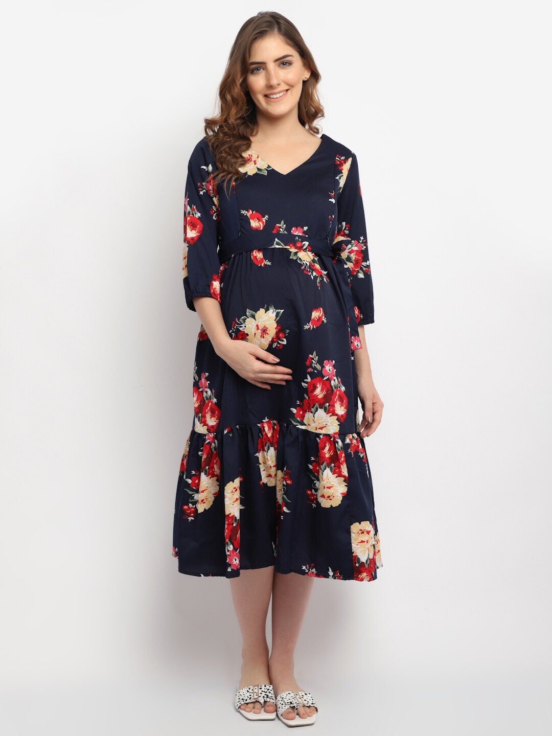 

Moms Maternity Navy Blue Floral Crepe Maternity Fit & Flare Midi Dress