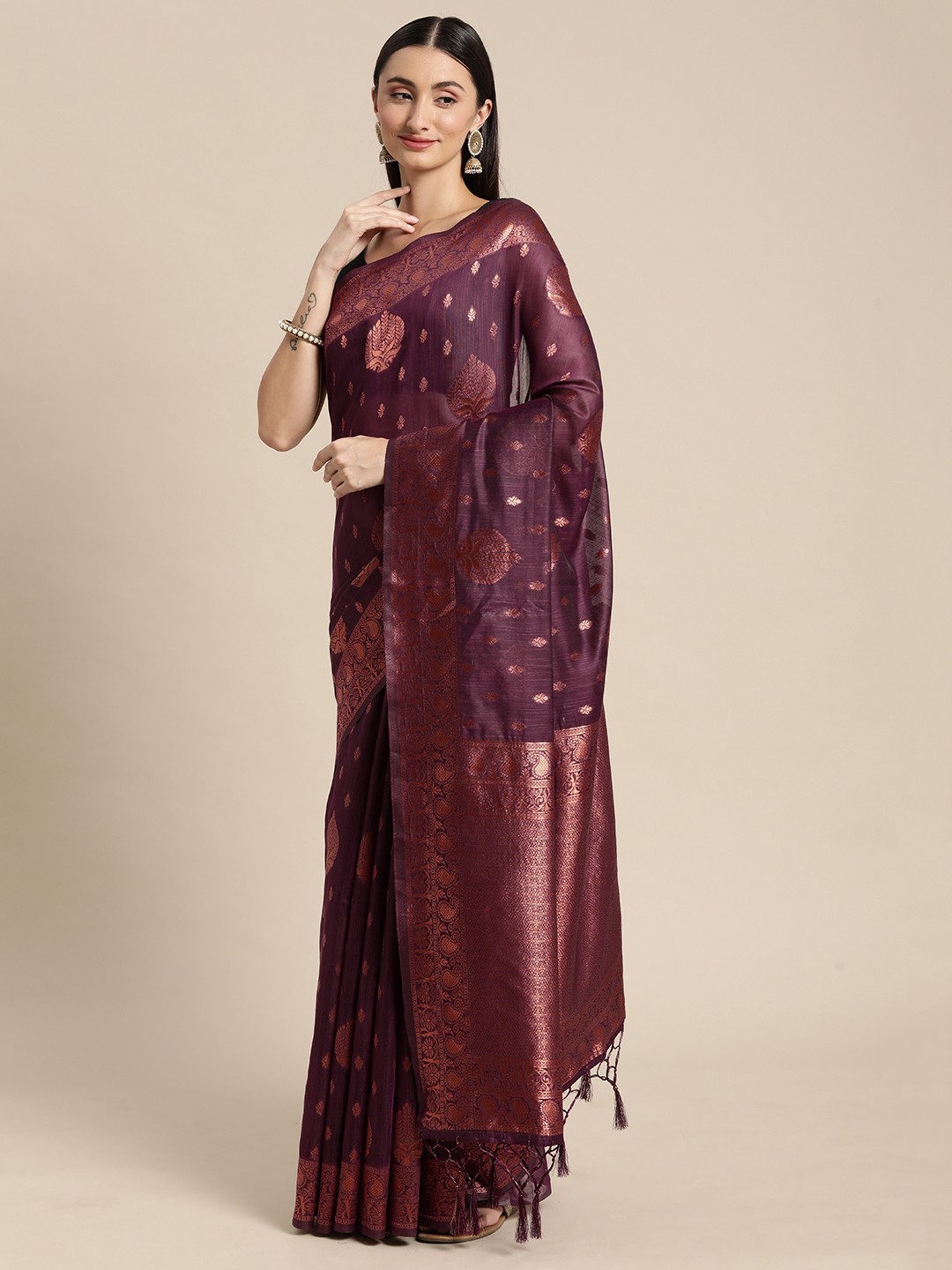 

Mitera Purple & Copper-Toned Woven Design Silk Cotton Banarasi Saree