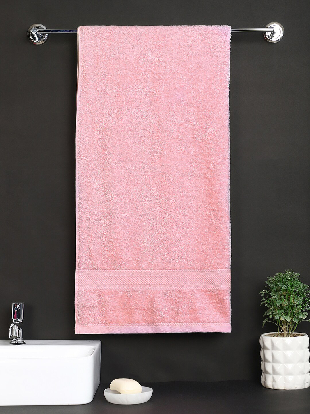 

Raymond Home Pink Solid Cotton 450 GSM Pink 100 % Cotton Bath Towel
