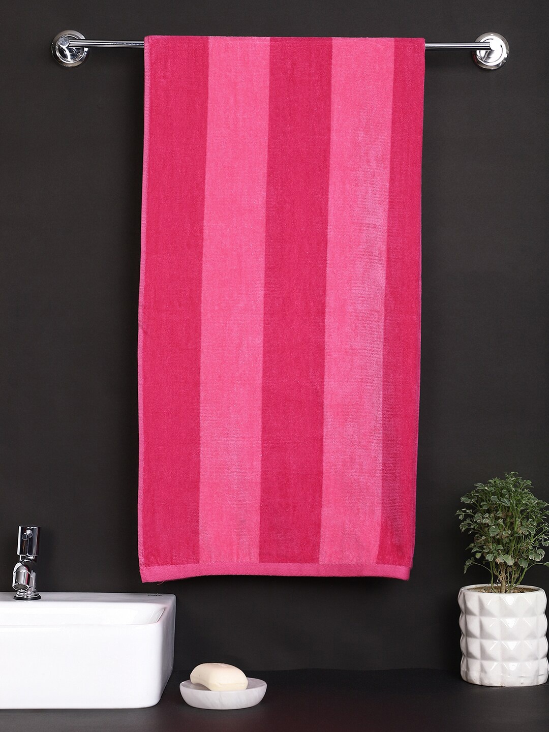 

Raymond Home Pink Solid 400 GSM Pure Cotton Bath Towels